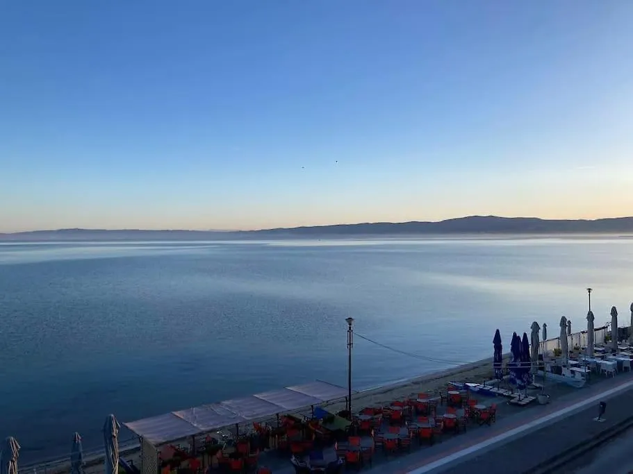 Vista Mare By Oikies Rentals Néoi Epivátai Grækenland