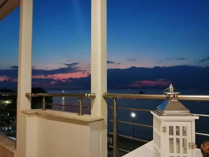 Vista Mare By Oikies Rentals Neo Epivates Apartment